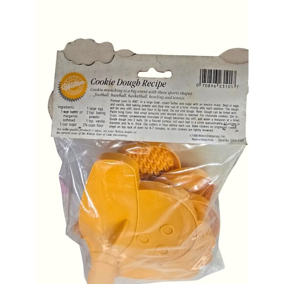 Wilton Sports Cookie Cutters Set Of 5 Shapes Football Baseball Basketball Tennis - Picture 3 of 4